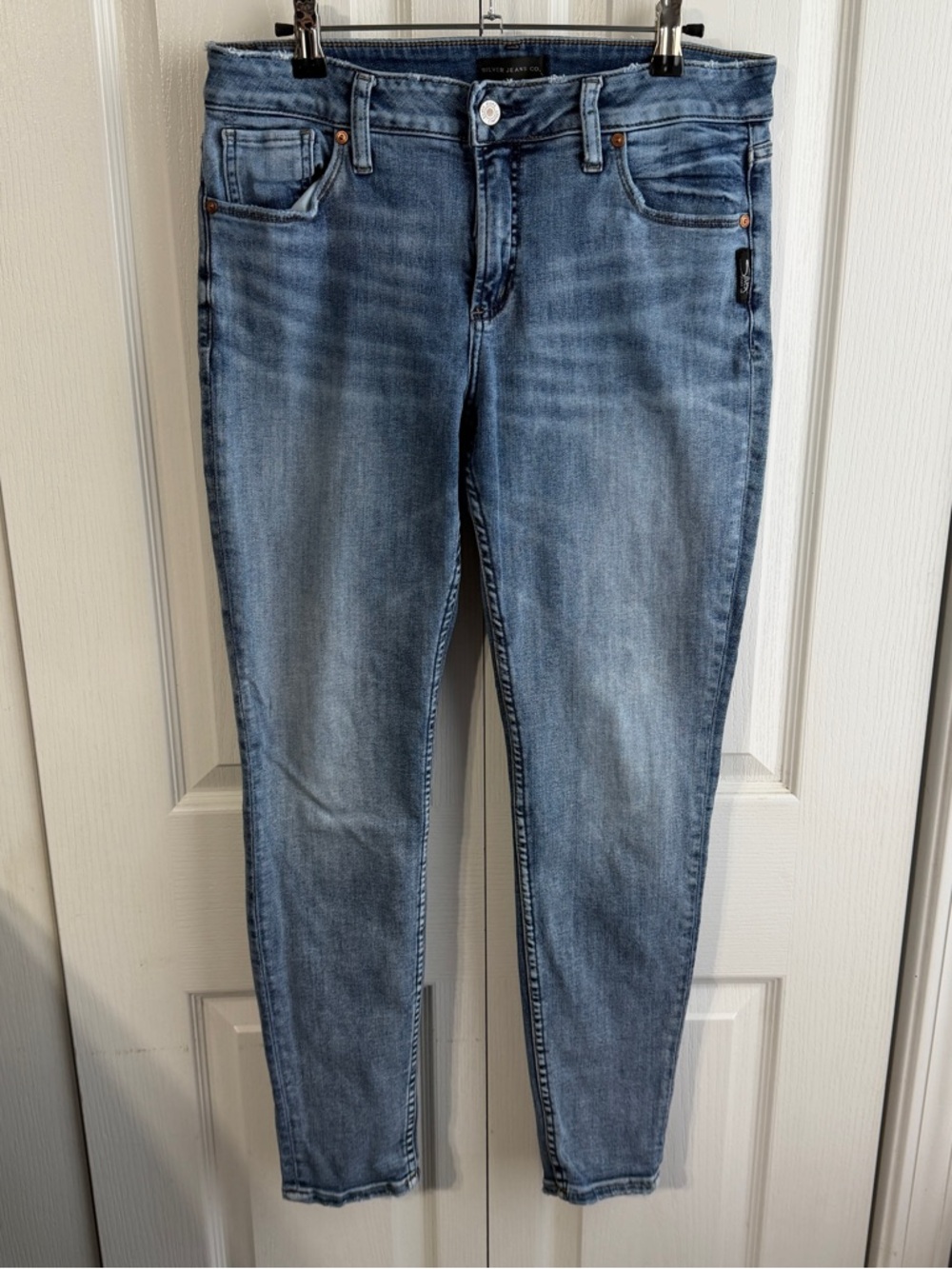 Silver Jeans Women's Skinny Jeans in Light Blue Wash